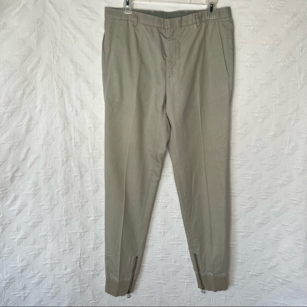 LANVIN Man’s , Size 48 US 32.  Zip Cuffs Dress Pants